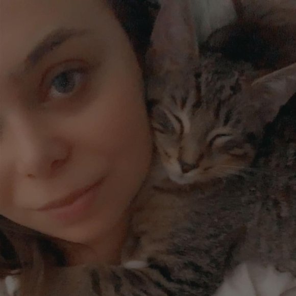 Meet your Posher, Taylor! :) - Picture 5 of 5